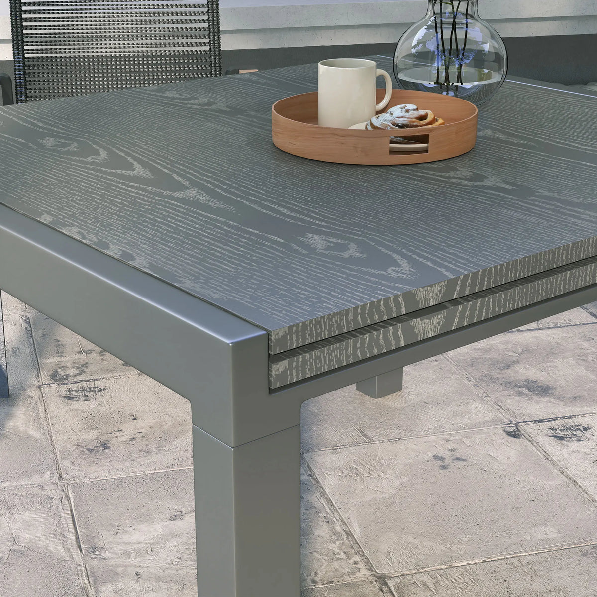 Outsunny Extendable Aluminum Patio Dining Table for Outdoor Gardens